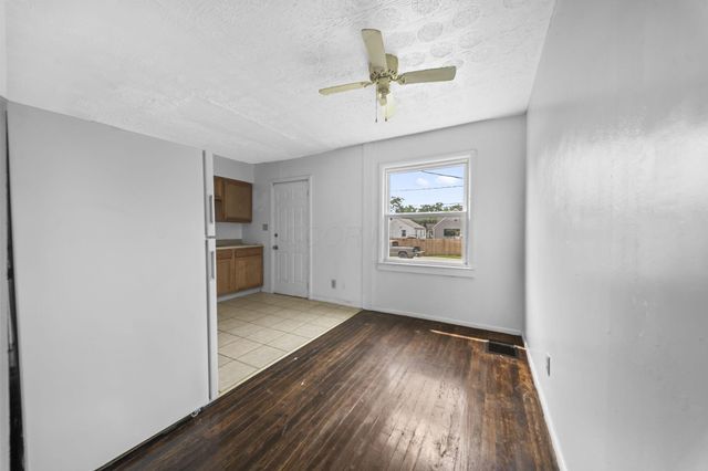 1025-1027 E 21st Avenue, Columbus, OH 43211