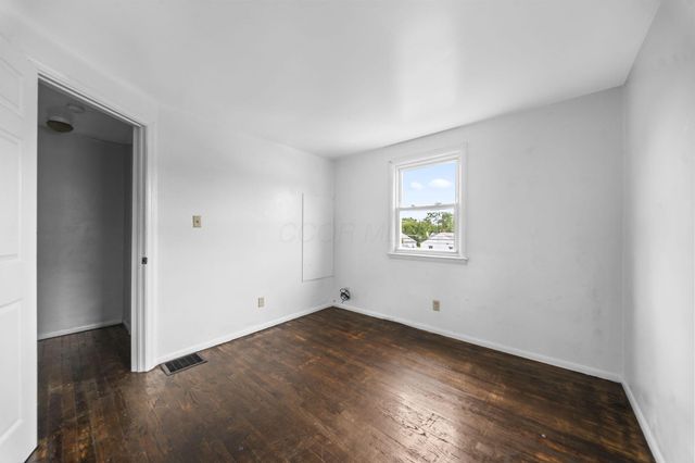 1025-1027 E 21st Avenue, Columbus, OH 43211