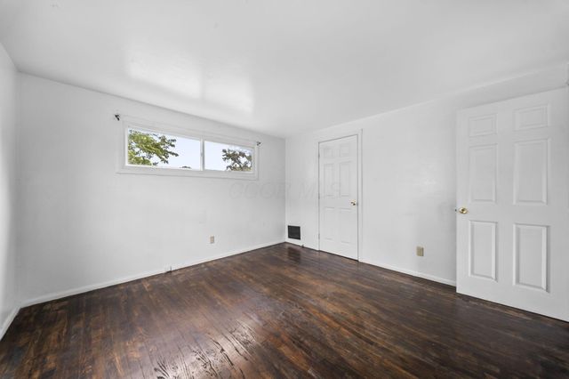 1025-1027 E 21st Avenue, Columbus, OH 43211