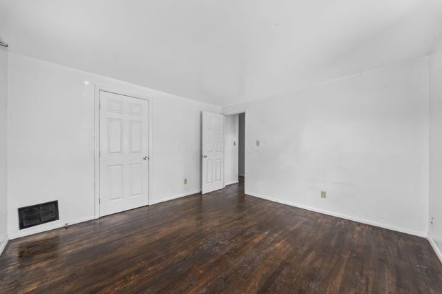 1025-1027 E 21st Avenue, Columbus, OH 43211