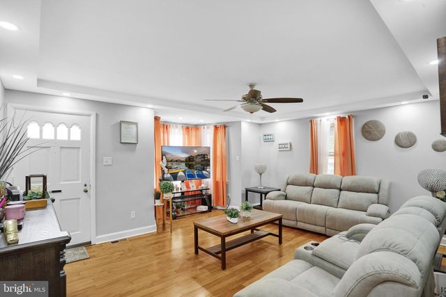 425 CENTRE ST, Reading, PA 19605
