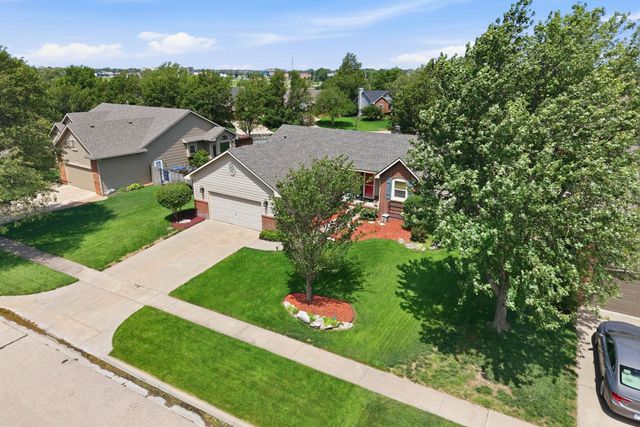 9437 W Ryan St, Wichita, KS 67205