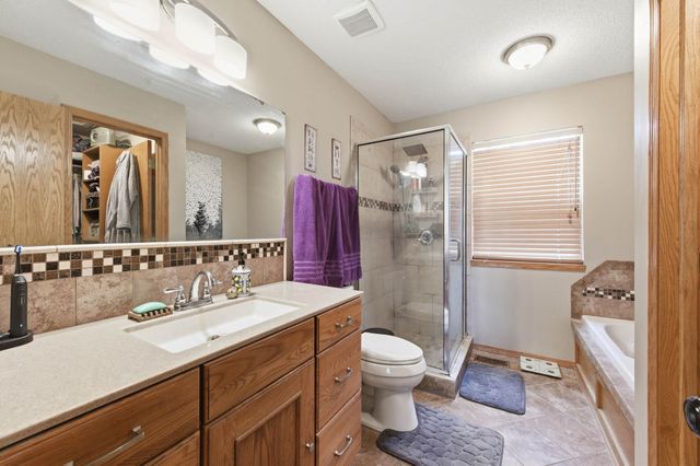 9437 W Ryan St, Wichita, KS 67205