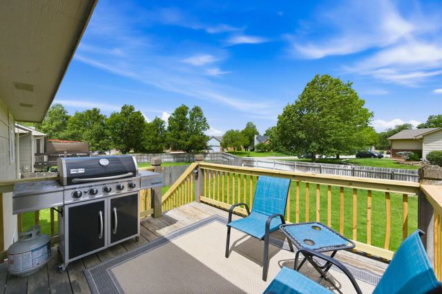 9437 W Ryan St, Wichita, KS 67205