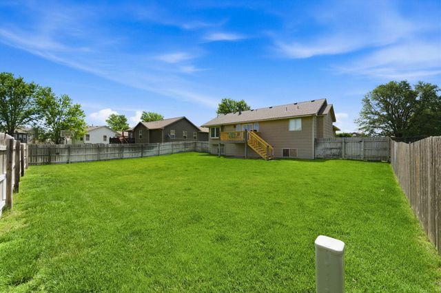 9437 W Ryan St, Wichita, KS 67205