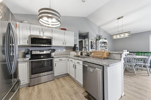 9437 W Ryan St, Wichita, KS 67205