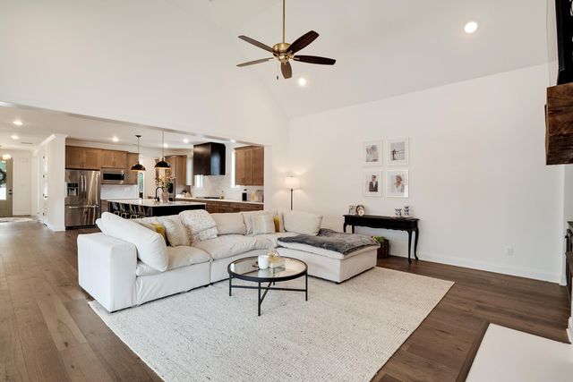 964 COLLIERVILLE ARLINGTON RD, Collierville, TN 38017