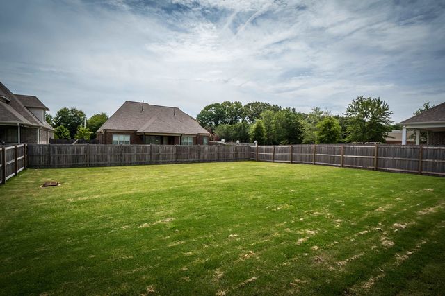 964 COLLIERVILLE ARLINGTON RD, Collierville, TN 38017