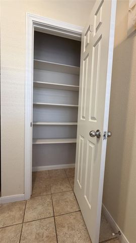 2255 Braeswood Park Drive 296, Houston, TX 77030