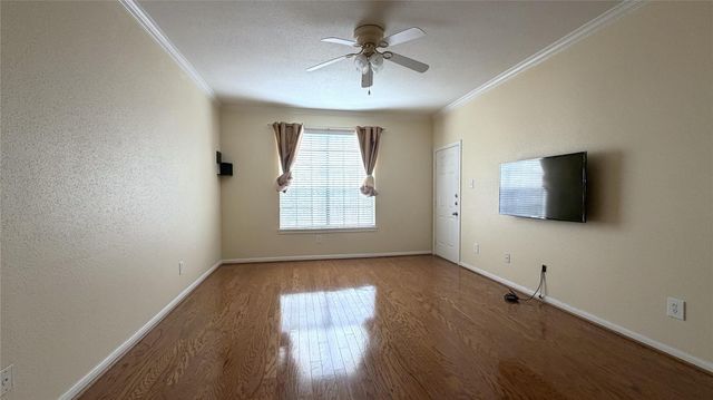 2255 Braeswood Park Drive 296, Houston, TX 77030