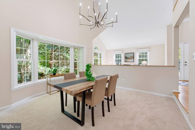 7827 BELLEFLOWER DR, Springfield, VA 22152