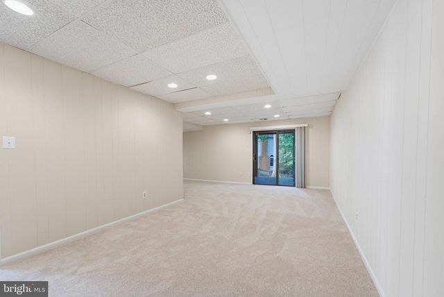 7827 BELLEFLOWER DR, Springfield, VA 22152