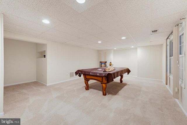 7827 BELLEFLOWER DR, Springfield, VA 22152