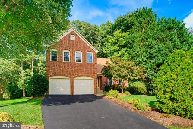 7827 BELLEFLOWER DR, Springfield, VA 22152