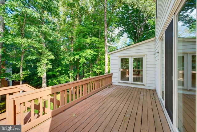 7827 BELLEFLOWER DR, Springfield, VA 22152