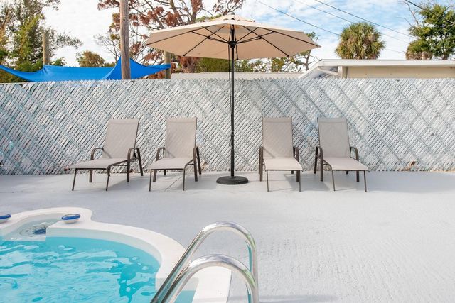 857 E 3RD STREET, Englewood, FL 34223