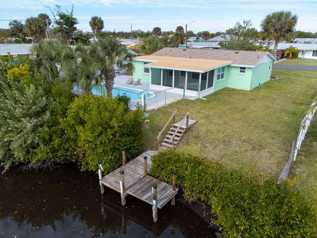 857 E 3RD STREET, Englewood, FL 34223