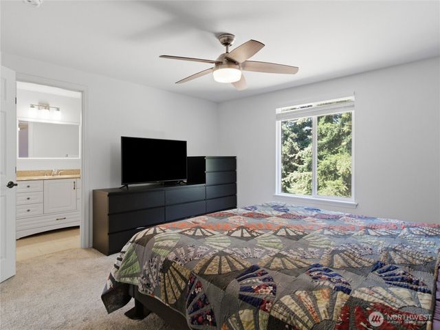 15658 91st Way SE, Yelm, WA 98597