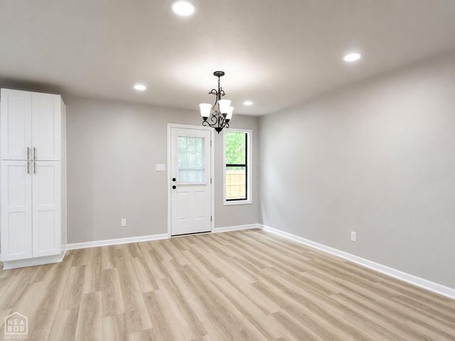 4210 Cedar Valley Drive, Paragould, AR 72450