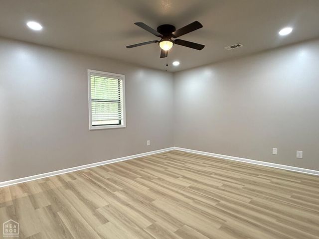 4210 Cedar Valley Drive, Paragould, AR 72450