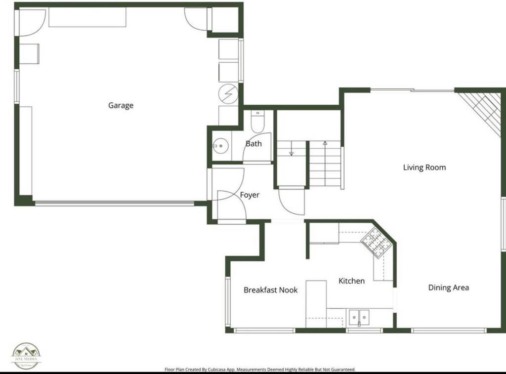 Image 12 of property listing at 20667 Blossom, Hayward, CA 94541