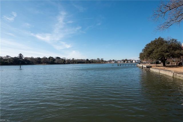 1411 Huntington CRES, Norfolk, VA 23509