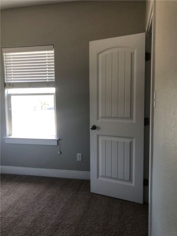 122 Waverly Drive, Bryan, TX 77801