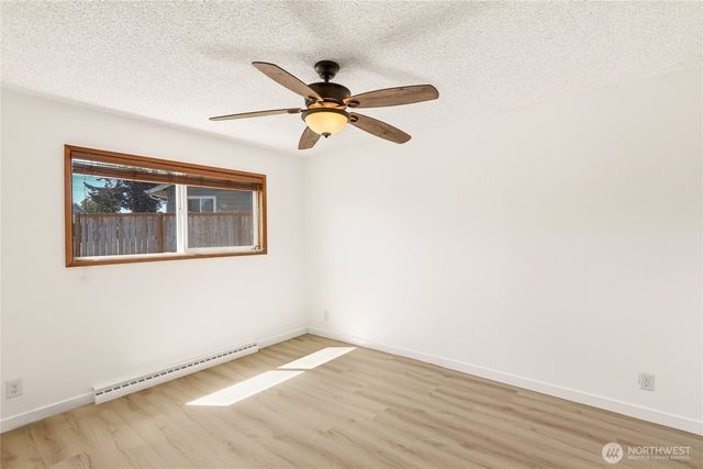1074 Walnut Street, Bremerton, WA 98310