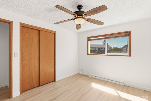 1074 Walnut Street, Bremerton, WA 98310