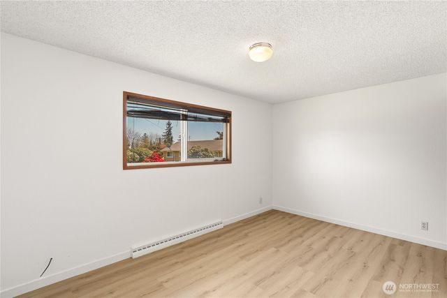 1074 Walnut Street, Bremerton, WA 98310