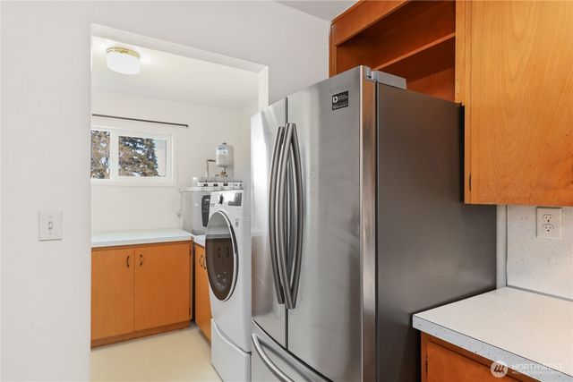 1074 Walnut Street, Bremerton, WA 98310