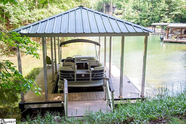 601 Wind Flower Drive, Sunset, SC 29685