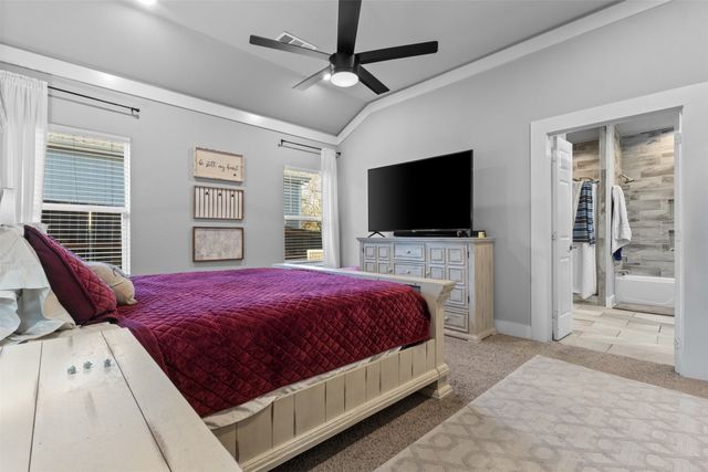 4406 Fernwood Avenue, Dallas, TX 75216