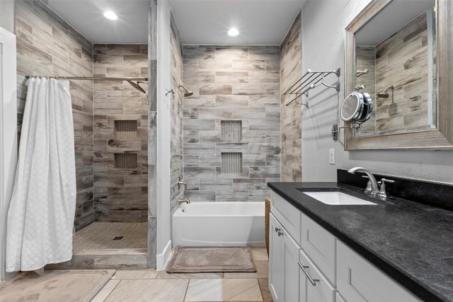 4406 Fernwood Avenue, Dallas, TX 75216