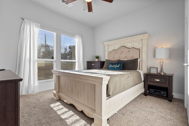 4406 Fernwood Avenue, Dallas, TX 75216