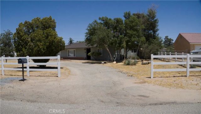13033 Chief Joseph, Apple Valley, CA 92308