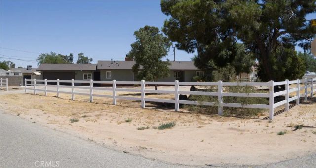 13033 Chief Joseph, Apple Valley, CA 92308