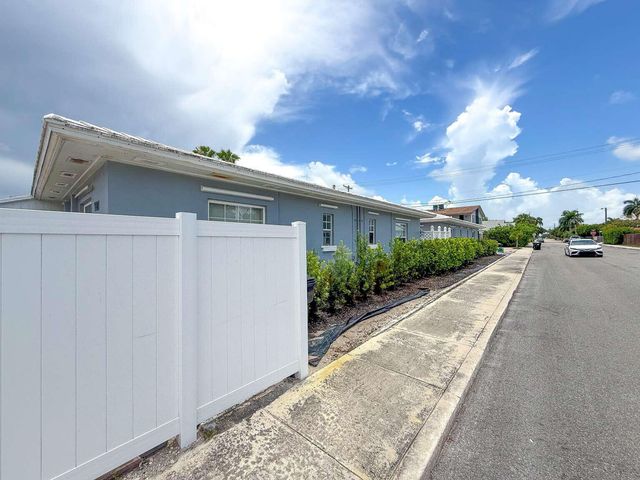 1001 S FEDERAL Highway, Lake Worth Beach, FL 33460