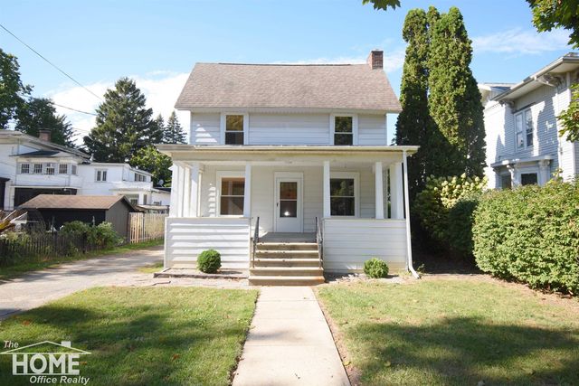 723 Adams Street, Owosso, MI 48867