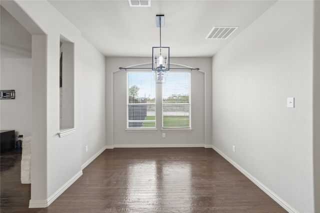 4500 Lakeside Hollow Street, Fort Worth, TX 76262