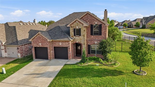 4500 Lakeside Hollow Street, Fort Worth, TX 76262