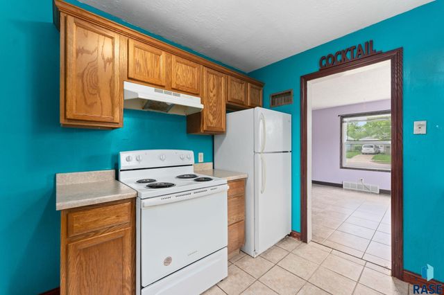 2505 S Western Ave Avenue, Sioux Falls, SD 57105