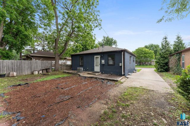 2505 S Western Ave Avenue, Sioux Falls, SD 57105