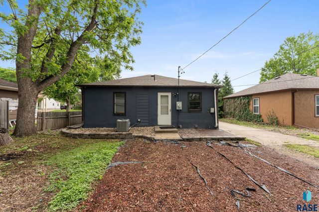 2505 S Western Ave Avenue, Sioux Falls, SD 57105