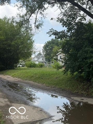 518 N Oakland Avenue, Indianapolis, IN 46201