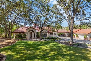 12735 Shannon Ln, Auburn, CA 95602