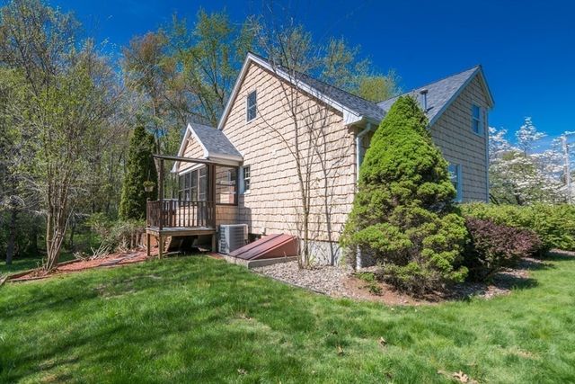 9 Park Dr., Wilbraham, MA 01095
