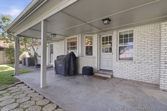 6310 S 110th East Avenue, Tulsa, OK 74133
