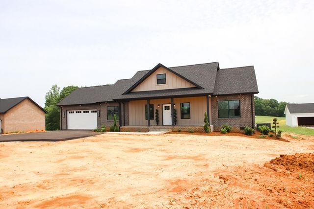 14193 Old Kentucky Rd, Walling, TN 38587