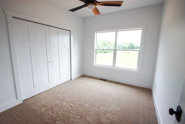 14193 Old Kentucky Rd, Walling, TN 38587